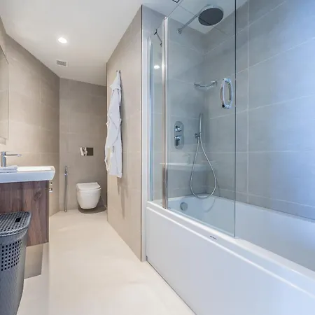 Skyline Serenity On The 25th Floor In Mercury Tower * Saint Julian's