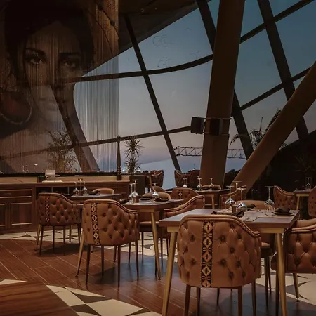 Skyline Serenity On The 25th Floor In Mercury Tower *